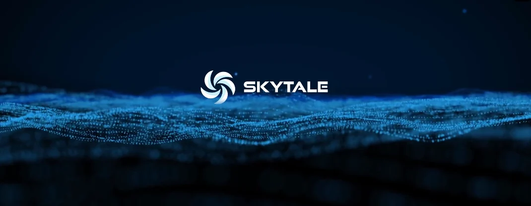 Åpningsbildet fra videoen om hvorfor Skytale ble laget, med Skytale-logoen mot en blå bølge.